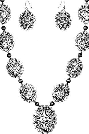 Western Concho Flower Navajo Pearl Necklace Set