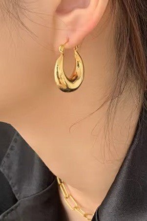 18K Gold U - Shape Huggie Hoop Earrings - LECCE