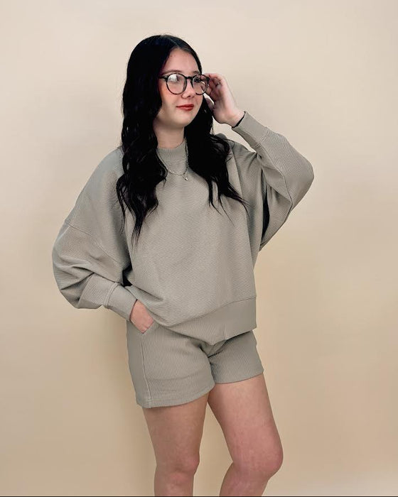 Ribbed Round Neck Pullover & Shorts Set