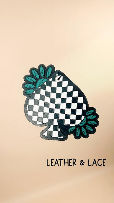 Checkered Spade Freshie