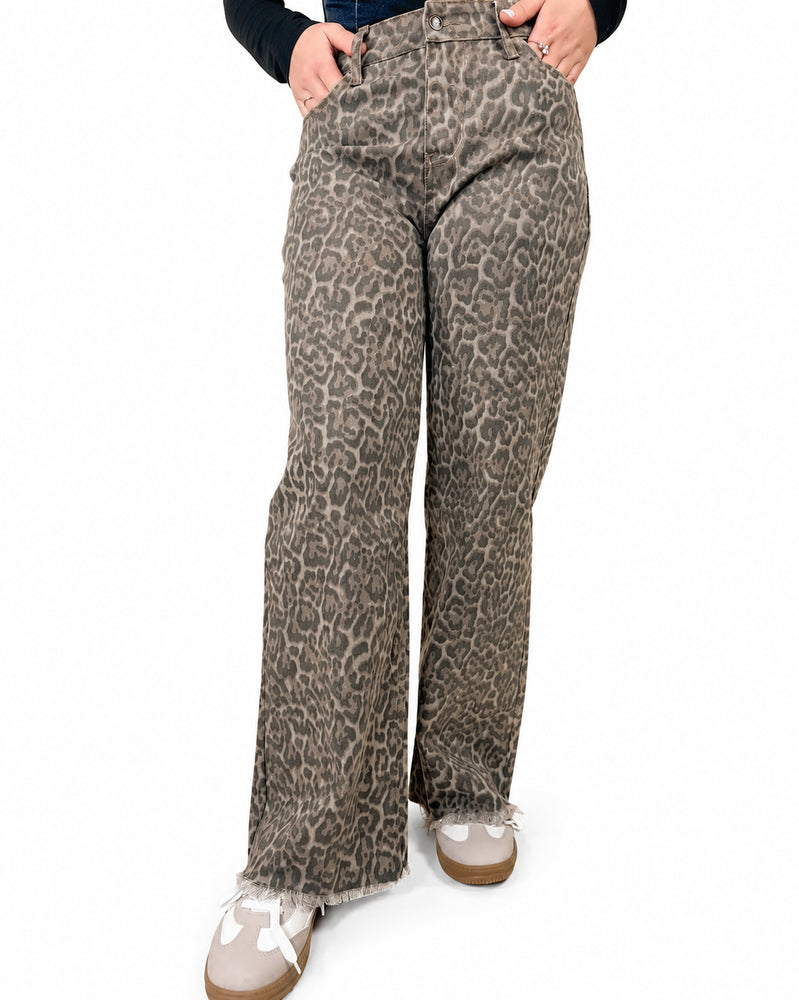 Brown leopard frayed wide leg high waist jeans - detail view on white background