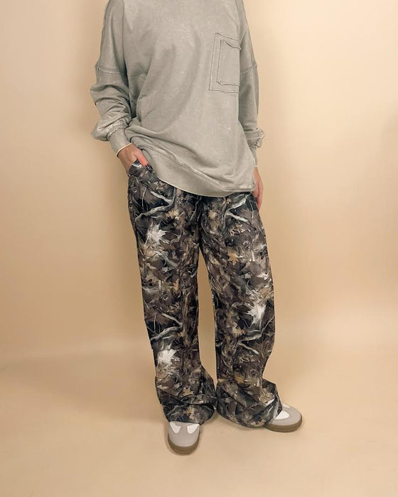 Relaxed Fit Camo Wide-leg Pants