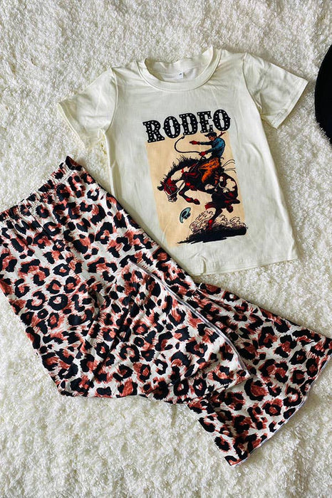 RODEO Riding horse top & leopard bell bottom pants set