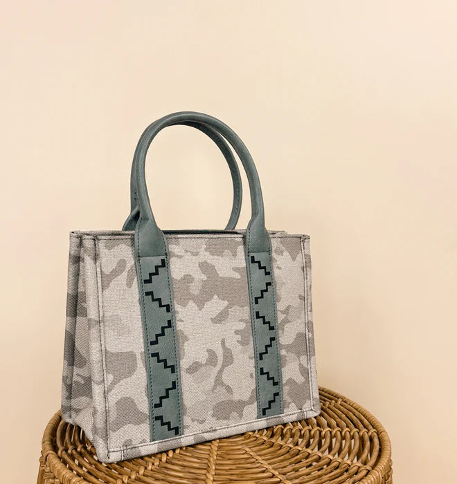 Wrangler Camo Print Concealed Carry Tote