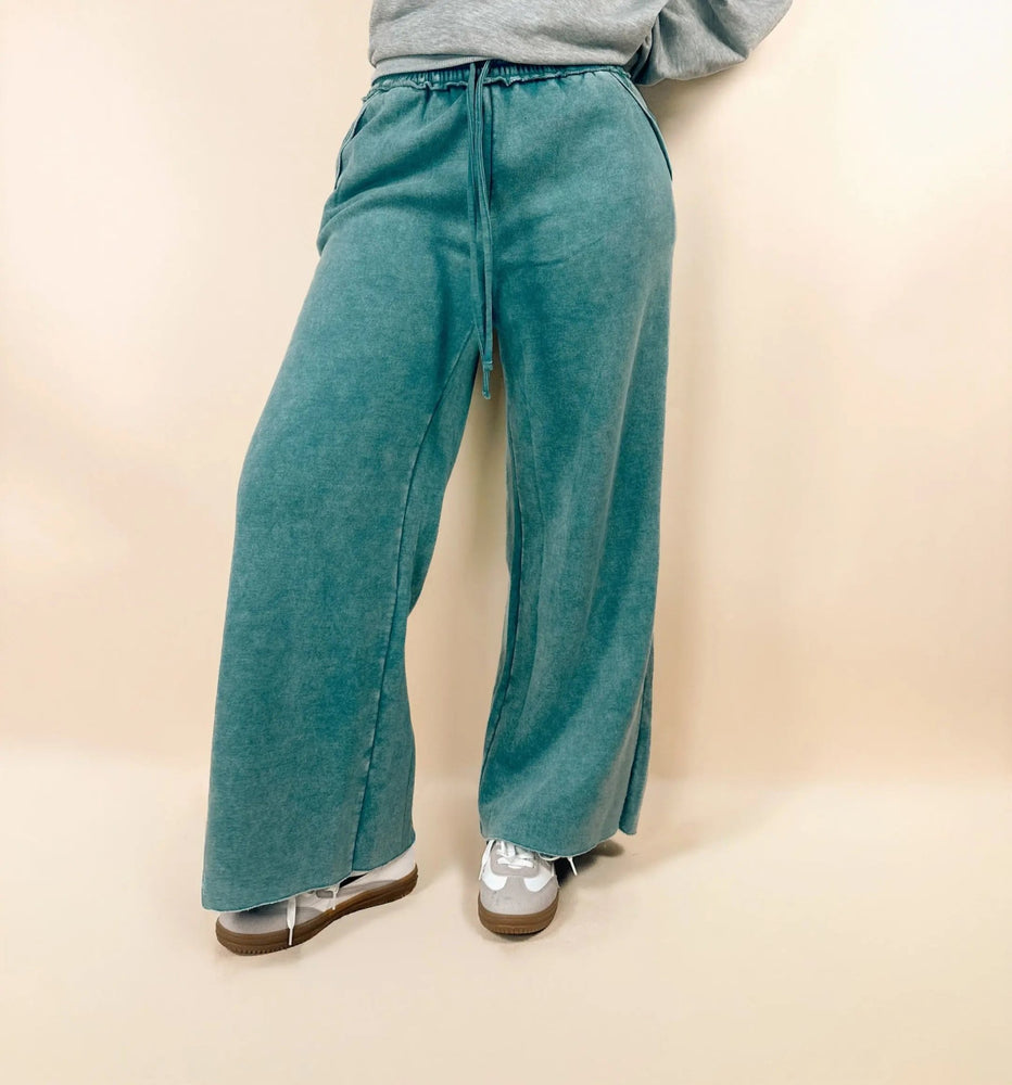 Acid Wash Fleece Palazzo Sweatpants With Pockets - LECCE