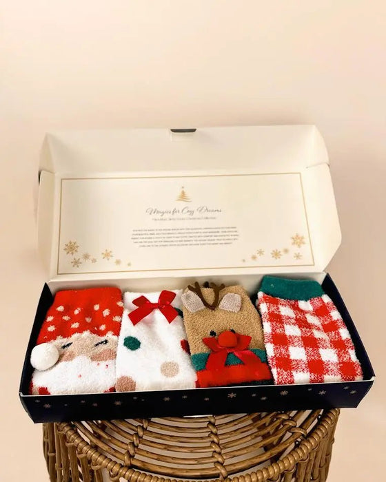 Assorted Fuzzy Christmas Socks - 4 pack - LECCE