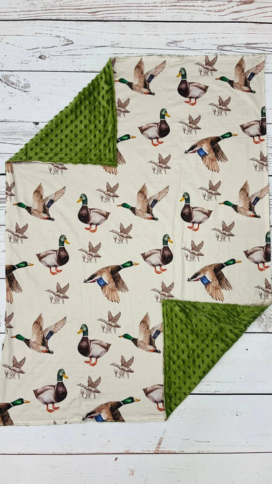 Baby Olive Minky Duck Blanket - LECCE