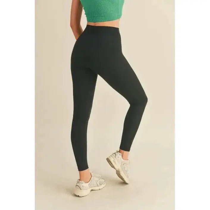 Black High Rise Leggings - LECCE