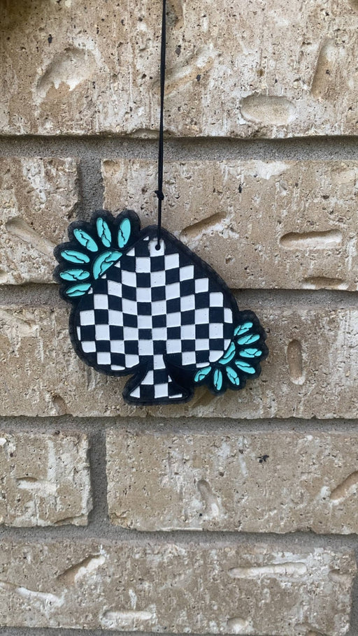 Checkered Spade Freshie - LECCE