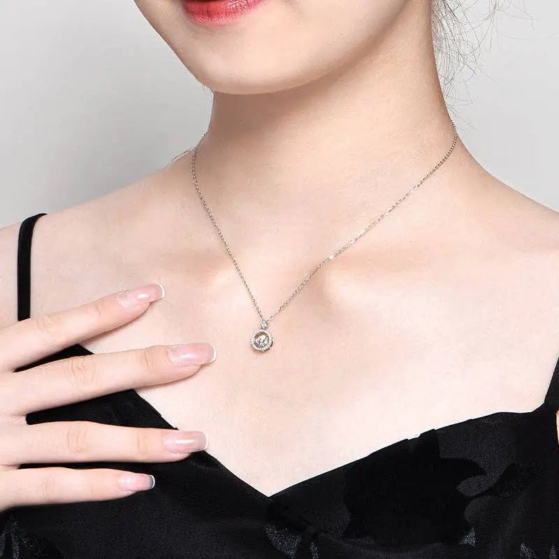 Dancing Moissanite Charm Necklace in 925 Sterling Silver 1.0ct - LECCE