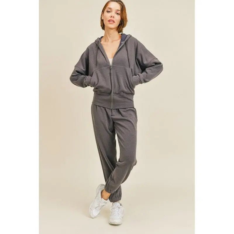 Conjunto de joggers y sudadera con capucha con forro polar drapeado
