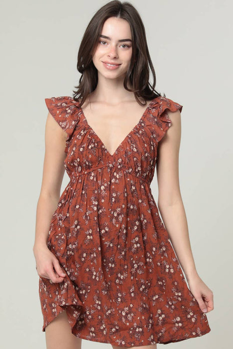 V NECK FLUTTER SLEEVE EMPIRE WAIST DITSY PRINT DR