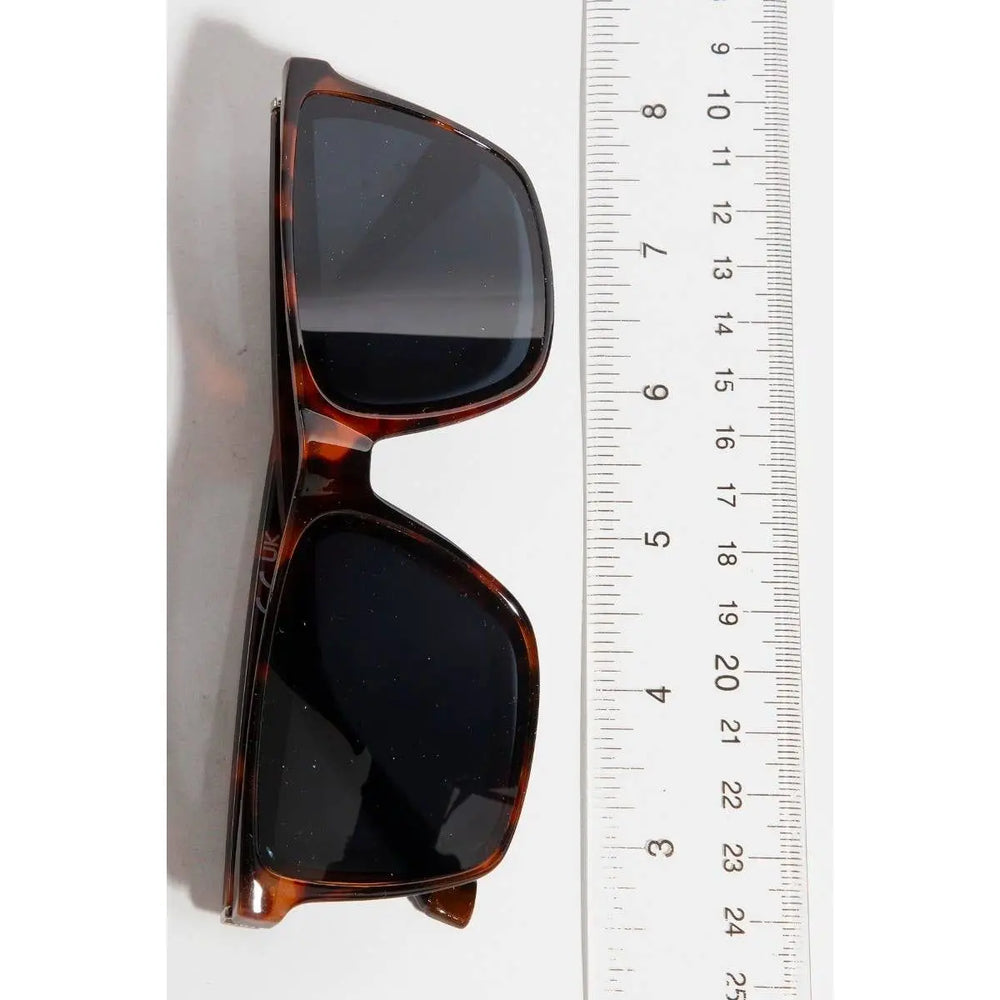Modern Square Frame Sunglasses Set Collections by Fame Accessories