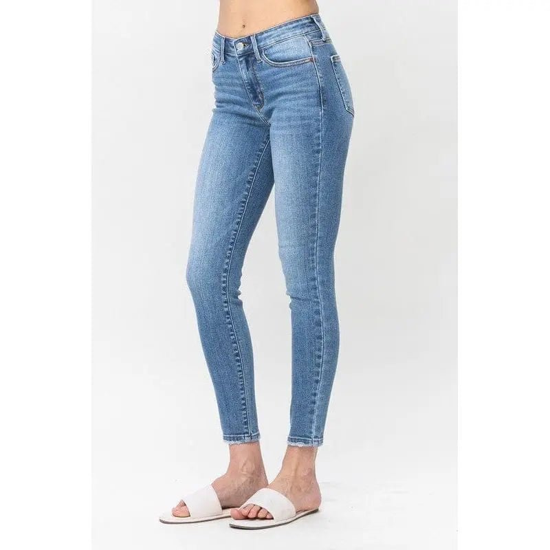 Judy Blue MR Vintage Skinny - LECCE
