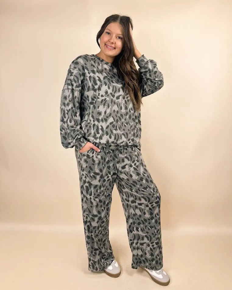 Leopard Pullover & Drawstring Loose Pant Set