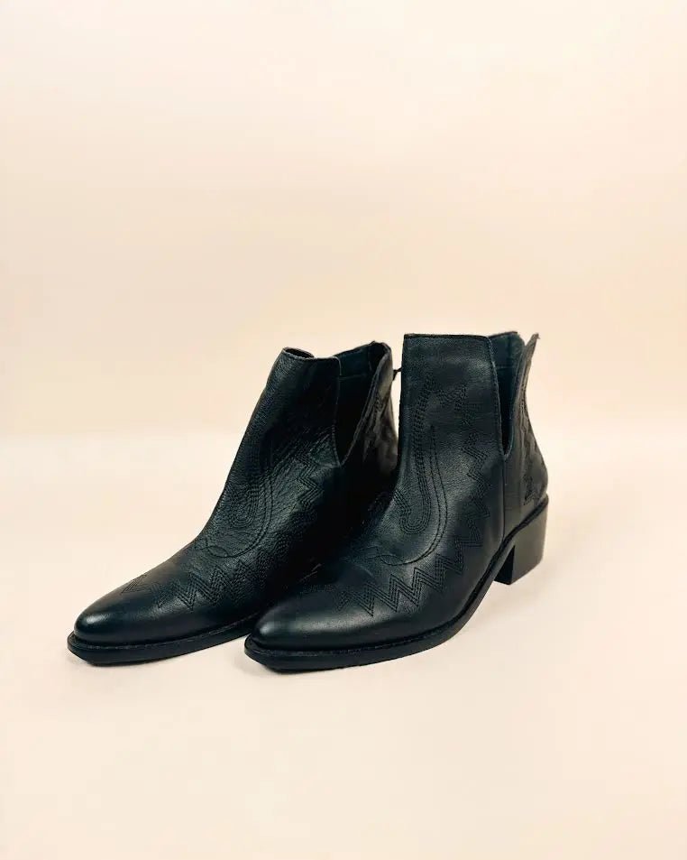 Myra Katherine Booties - LECCE