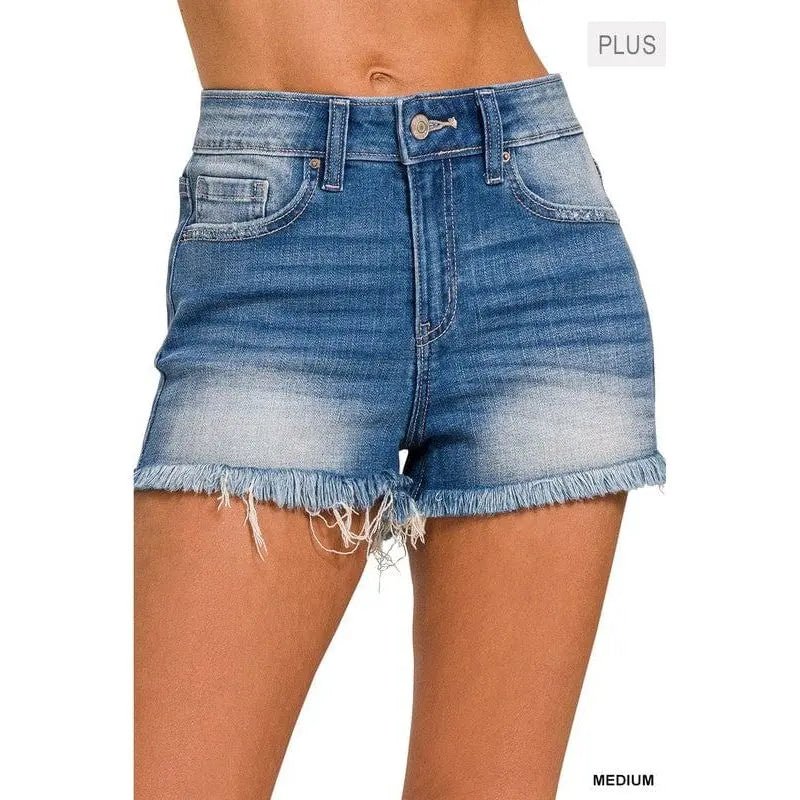 Plus Size Mid Rise Raw Frayed Hem Denim Shorts - LECCE