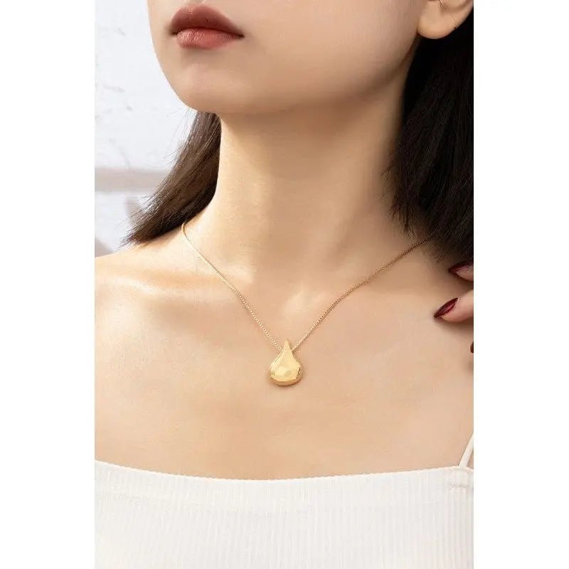 Puffy Teardrop Pendant Box Chain Necklace