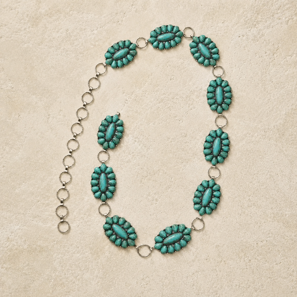 Cinturón de cadena con piedras preciosas y flores de concho occidental con textura