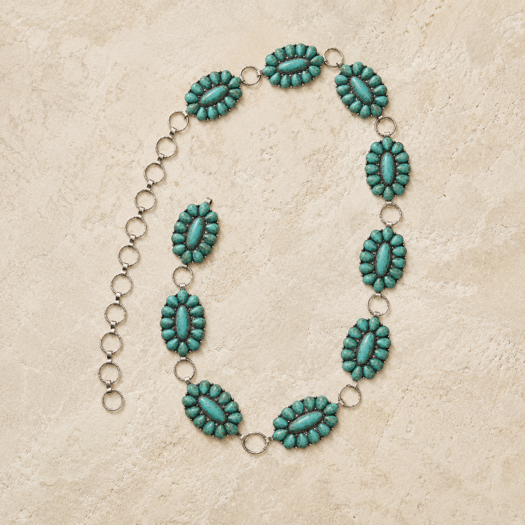 Cinturón de cadena con piedras preciosas y flores de concho occidental con textura