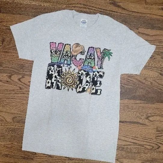 Vacay Mode Tee - LECCE