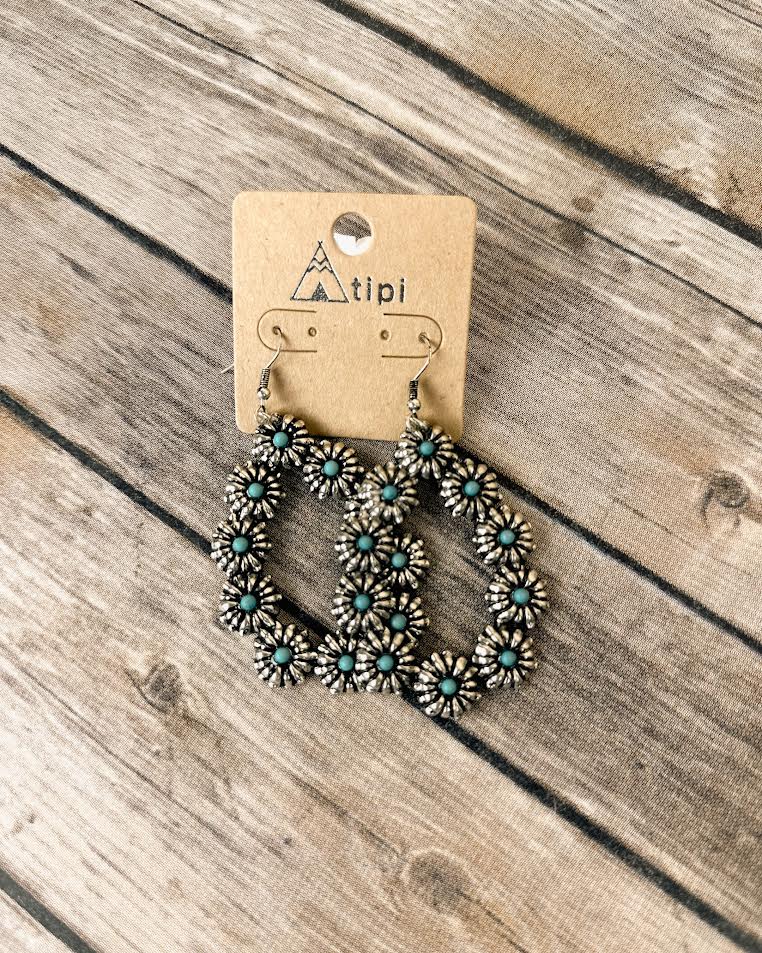 Western Concho Flower Gem Stone Earring
