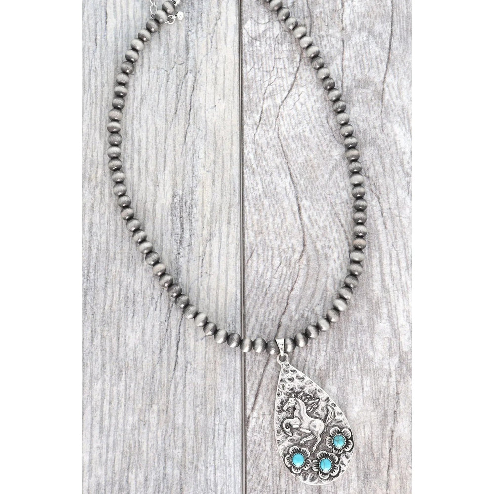 Western Navajo Pearl Equestrian Teardrop Necklace - LECCE