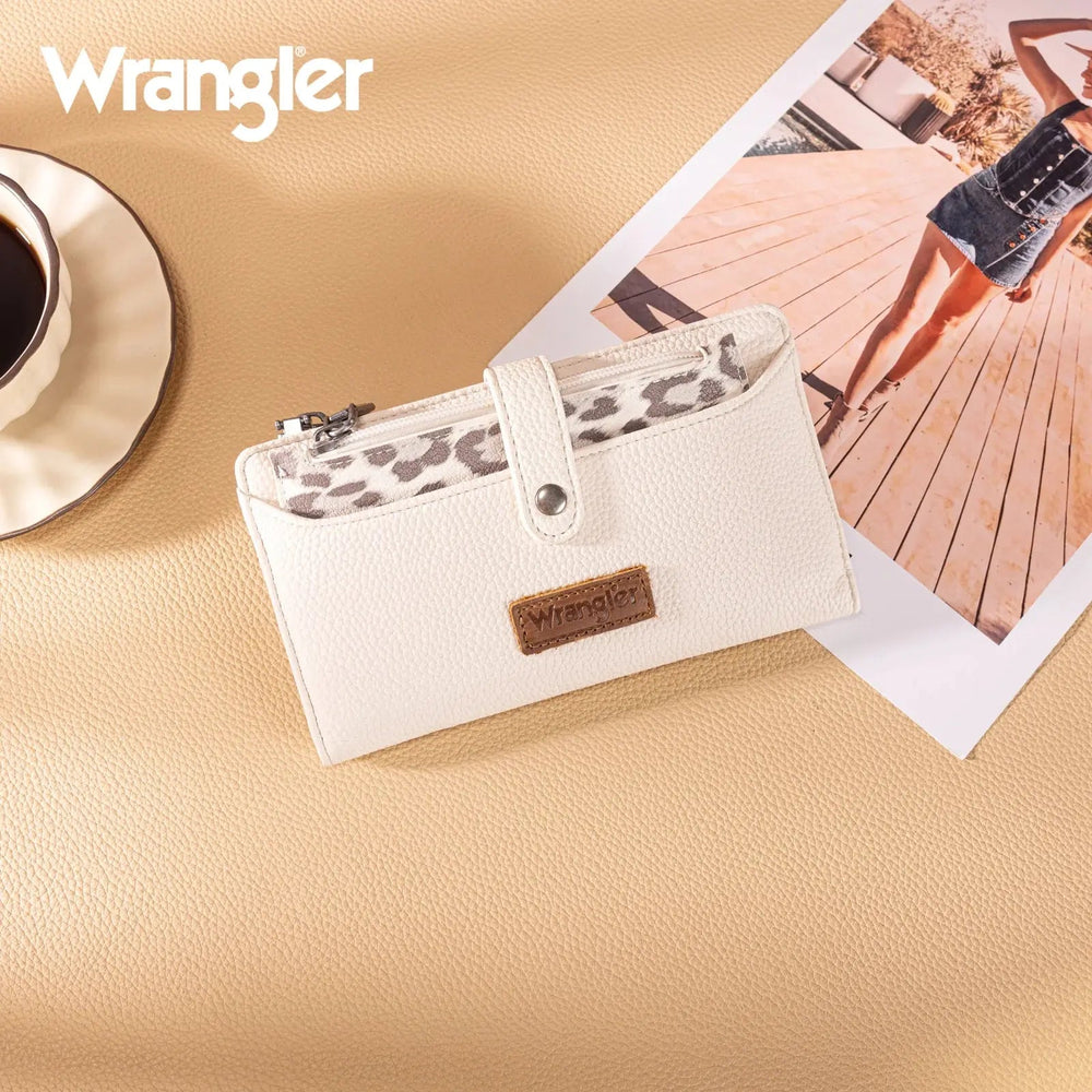 Wrangler Leopard Bi - fold Wallet with Detachable Pouch - LECCE