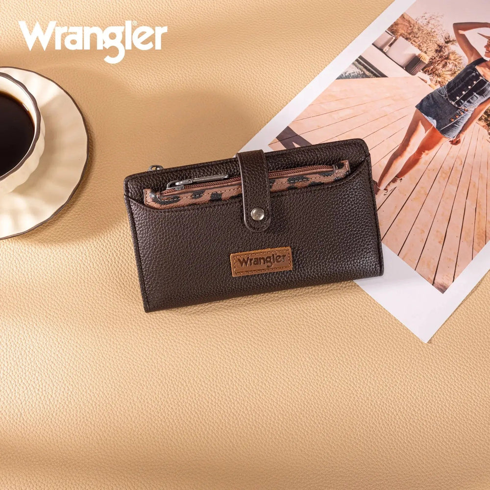 Wrangler Leopard Bi - fold Wallet with Detachable Pouch - LECCE