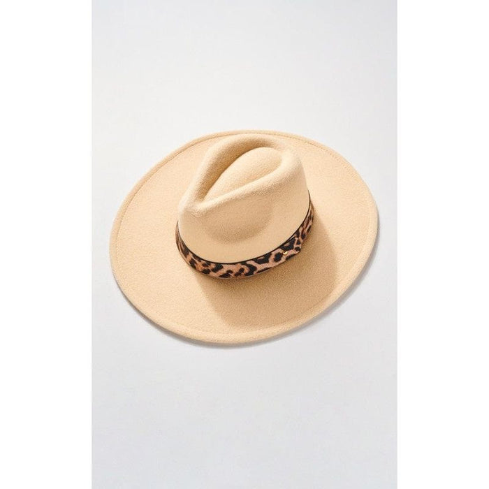 Panama rancher hat with animal print strap