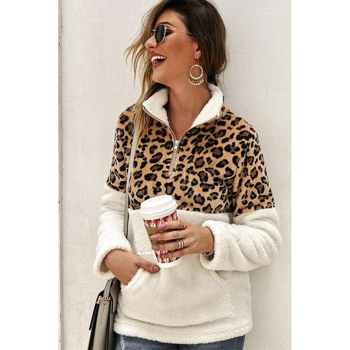 Fleece teddy leopard patched pullover