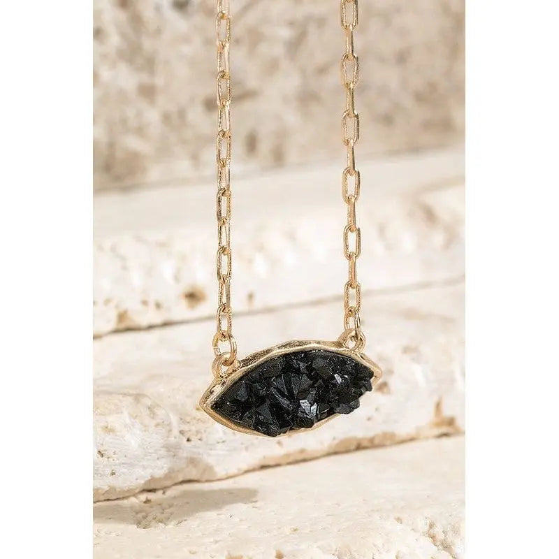 Oval filigree charm short necklace LECCE Boutique