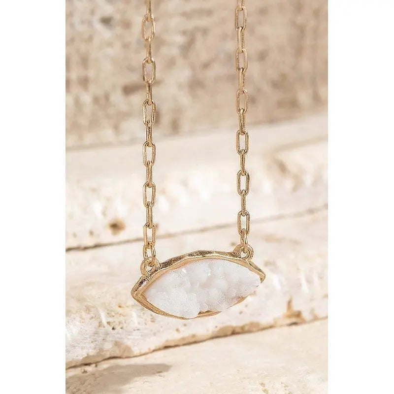 Oval filigree charm short necklace LECCE Boutique