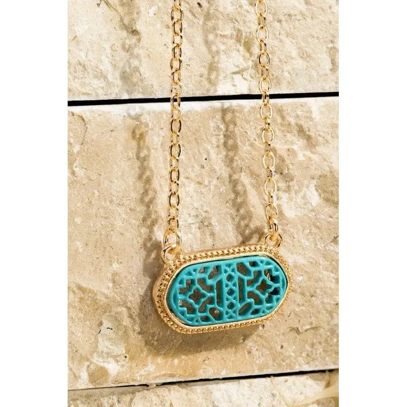 Oval filigree charm short necklace LECCE Boutique
