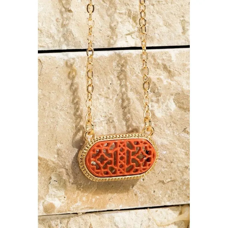 Oval filigree charm short necklace LECCE Boutique