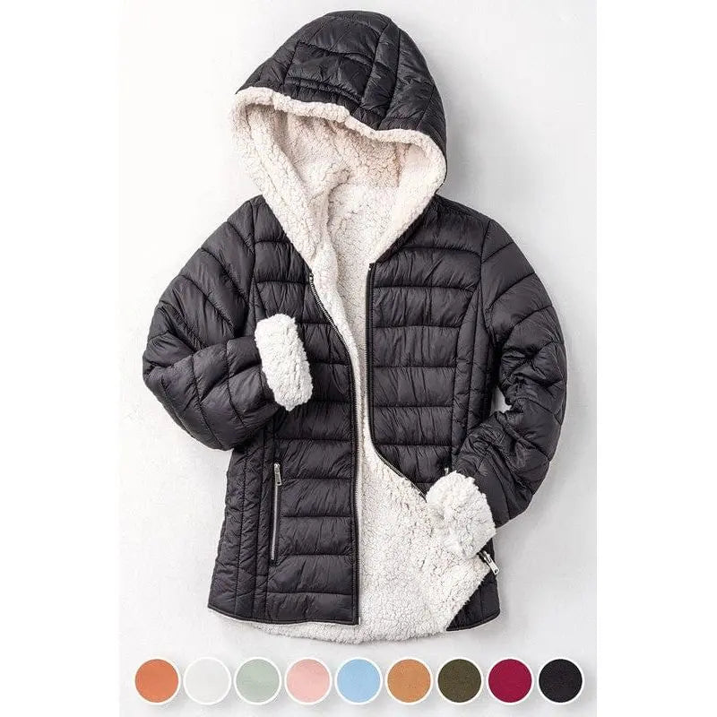 Chaqueta acolchada con forro polar Sherpa para mujer con capucha.