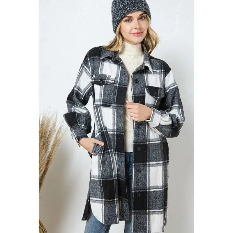 Chaqueta camisera larga con botones a cuadros hasta la rodilla