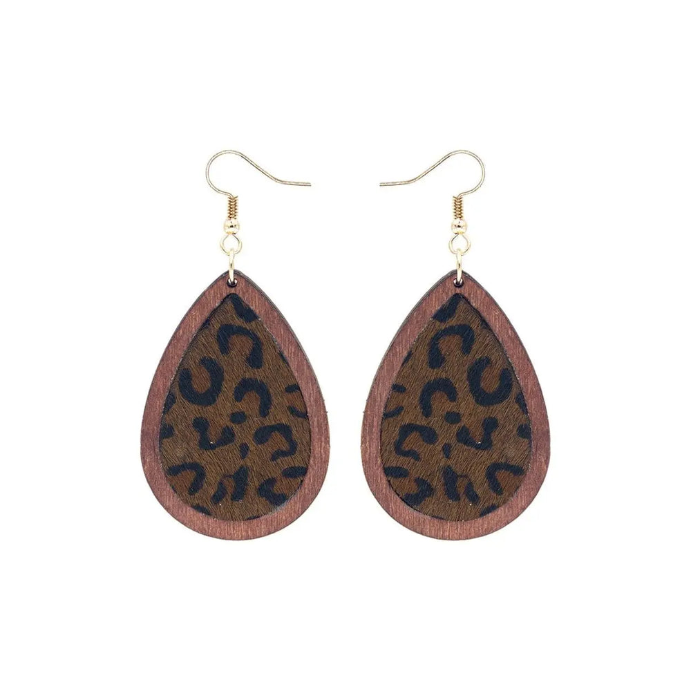 Teardrop earring