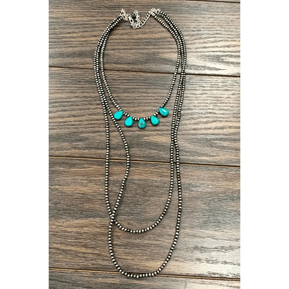 Collar turquesa de perlas navajo diminutas de 30 "de largo y 4 mm