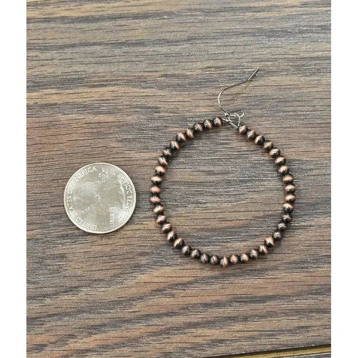 Pendientes de aro de cobre con perlas navajo