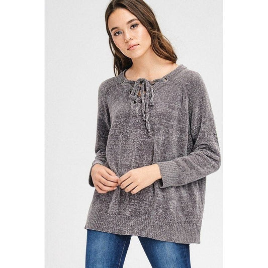 Loose fit, V-neck, long sleeve sweater raglan top