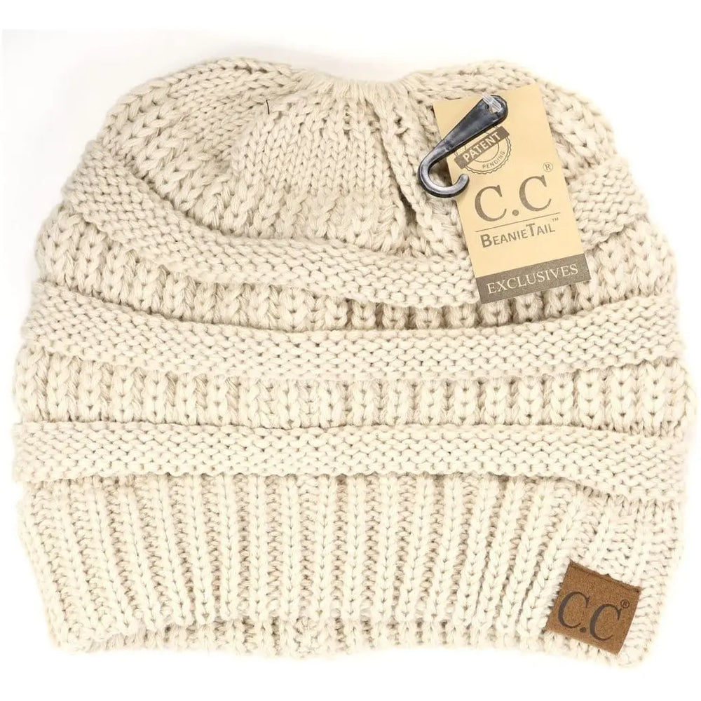 Solid  classic  cc beanie  tail 