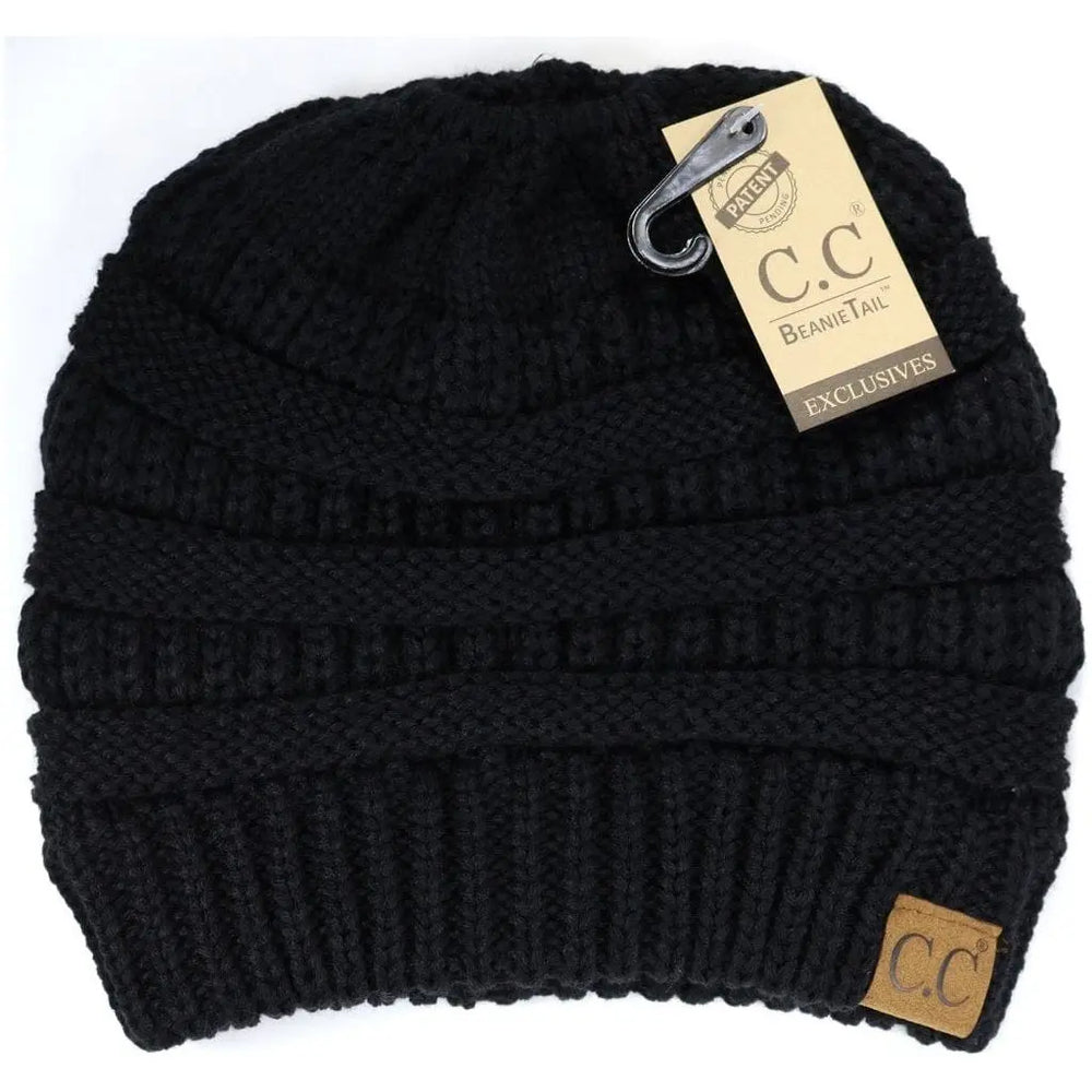 Solid  classic  cc beanie  tail 
