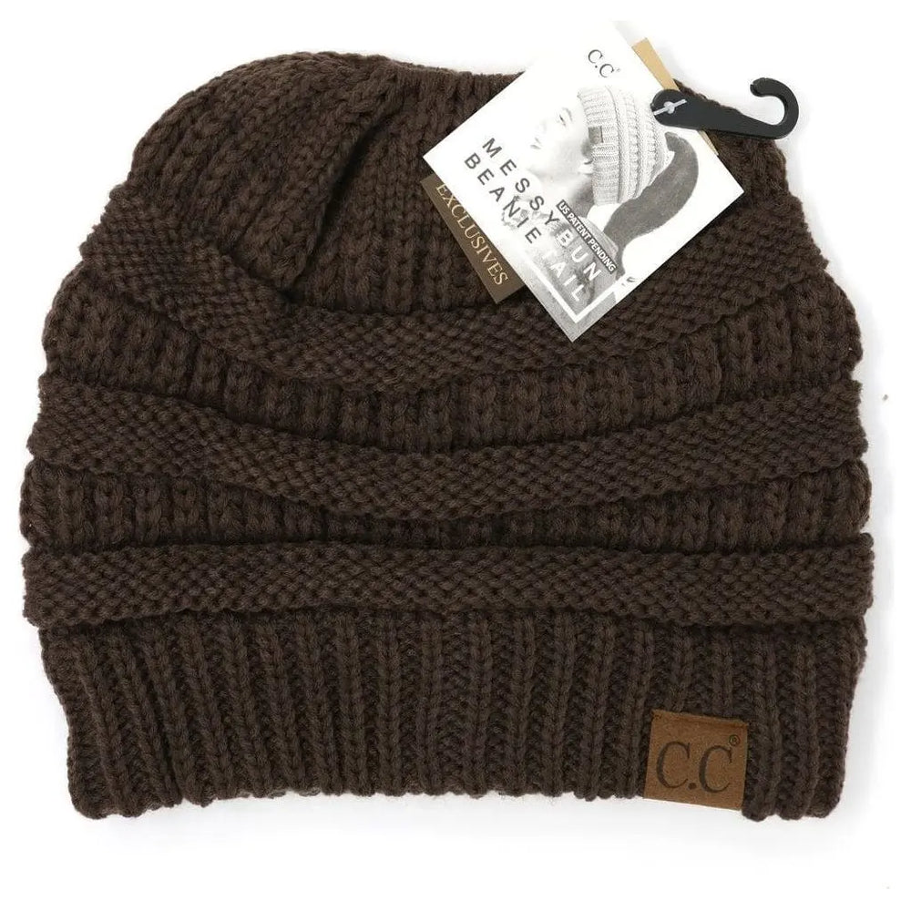 Solid  classic  cc beanie  tail 