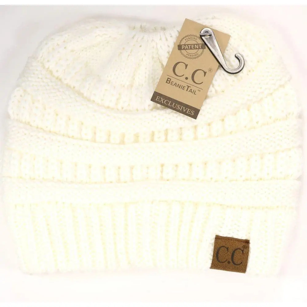 Solid  classic  cc beanie  tail 
