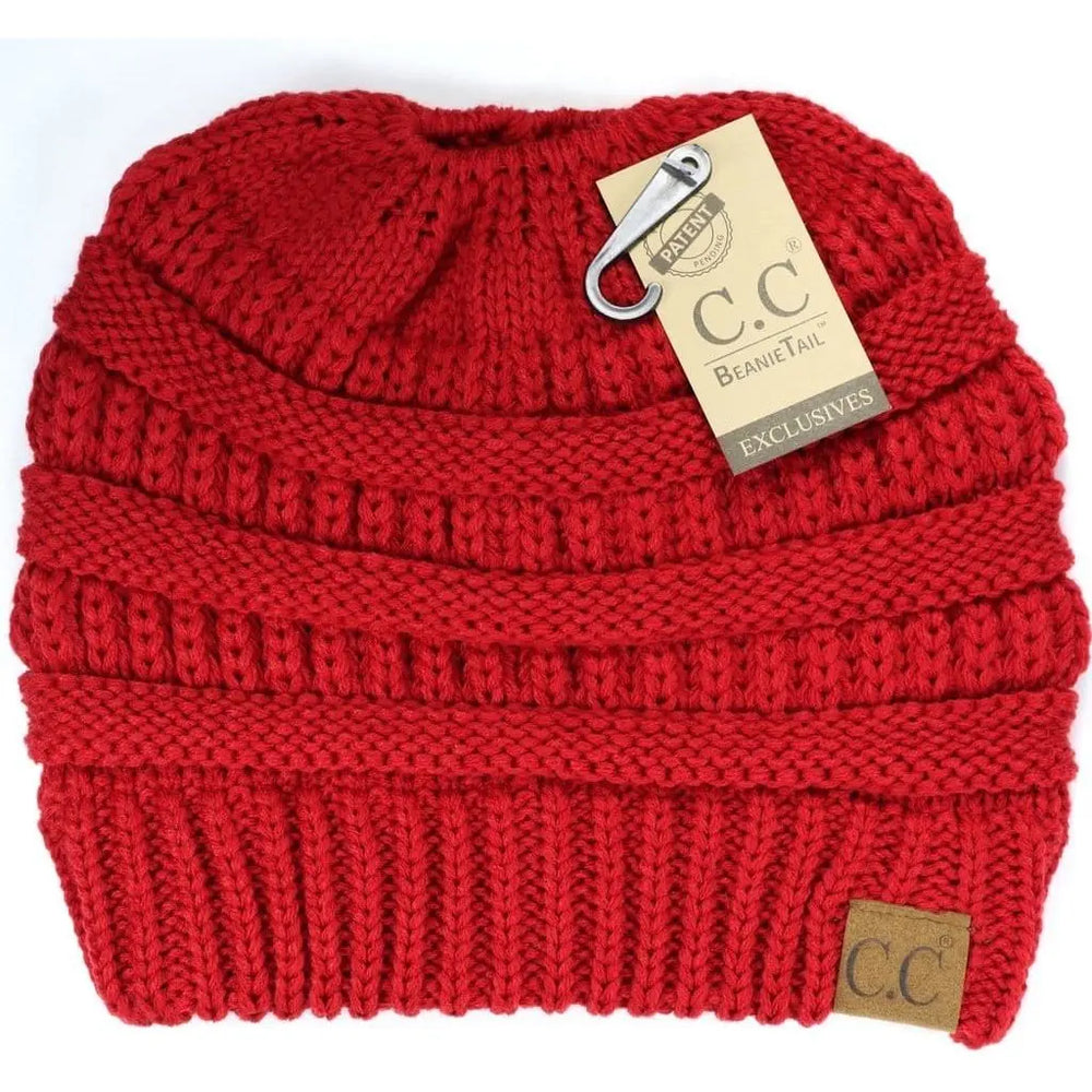 Solid  classic  cc beanie  tail 