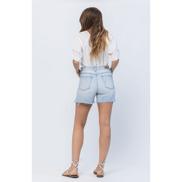 High waist embroidered pocket cutoff shorts