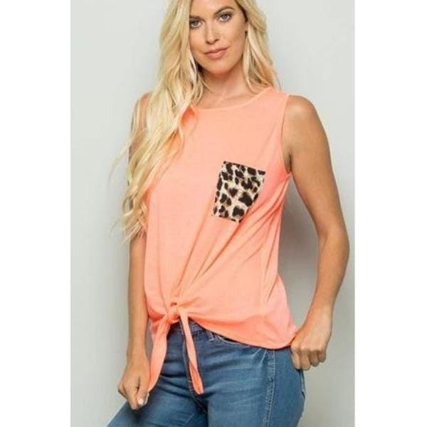 Solid top with animal print