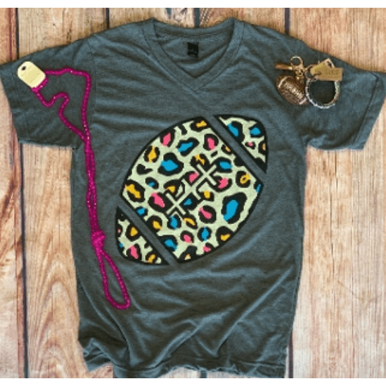 Camiseta de fútbol con estampado de leopardo multicolor