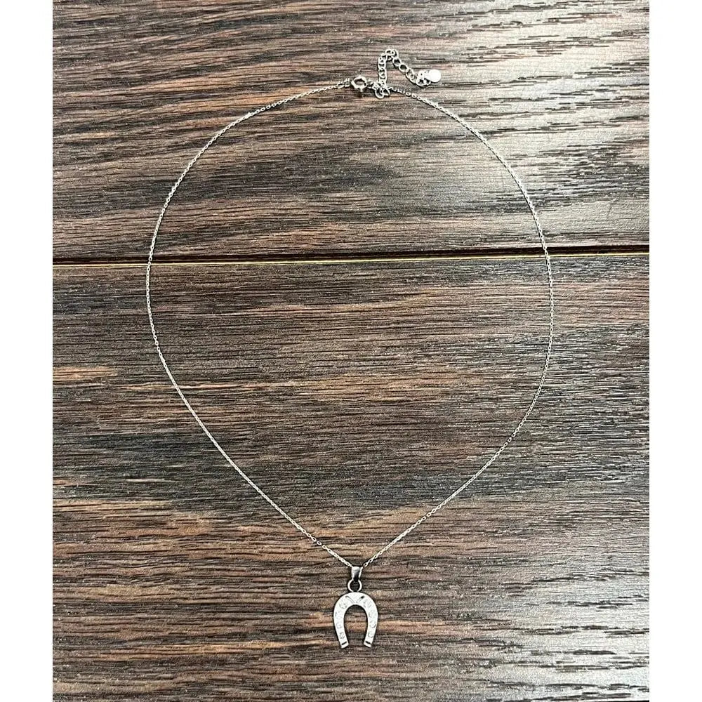 Horseshoe Pendant Necklace - LECCE